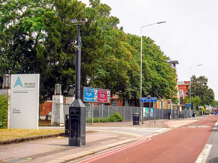 A329 King&rsquo;s Road