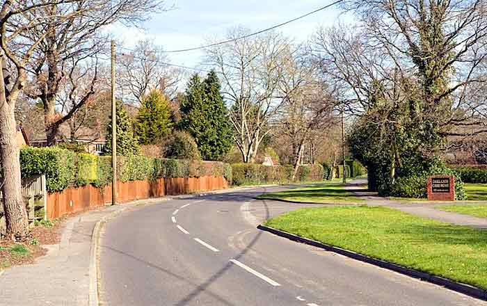 Lower Common Road