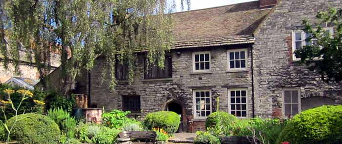 Scaplen’s Court